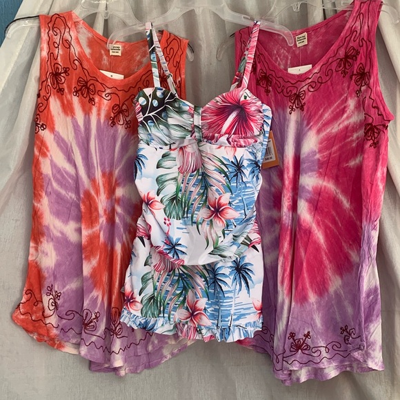 Noon swimsuit combo - Picture 1 of 11